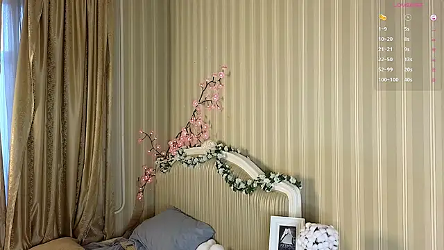 Juuulia  online show from 03/28/26, 03:00