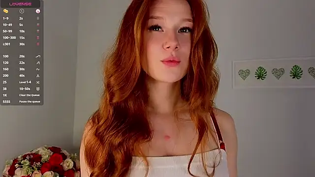 Snapshot of Juuulia_ chatting on 07/09/26, 10:41 Juuulia online show from 07/09/26, 10:41