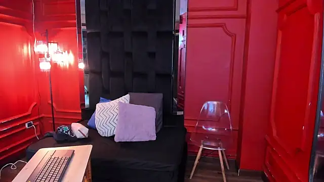 bellarivera  online show from 03/21/26, 06:11