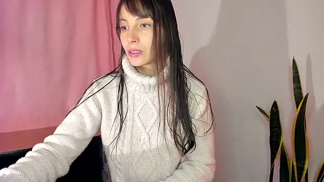 Snapshot of paula_miler1 chatting on 07/16/26, 03:56 paula miler1 online show from 07/16/26, 03:56
