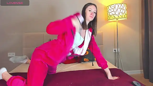 cutienaughtygirl online show from 11/12/25, 11:43