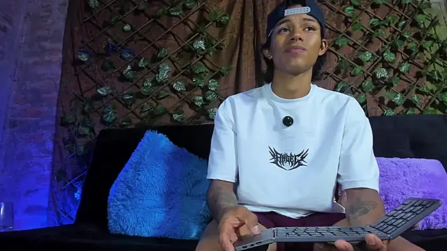 dreyk20 online show from 02/10/26, 01:53