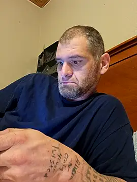 Snapshot of Bigdickcraig11 chatting on 11/09/25, 02:54 Bigdickcraig11 online show from 11/09/25, 02:54