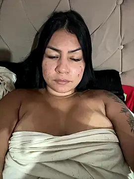 julianamascarada online show from 09/25/25, 01:48