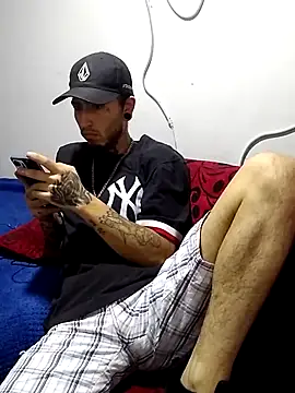 Tattoboy19cm online show from 02/12/26, 10:05