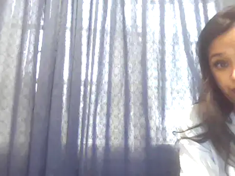 Snapshot of cute_indianxo chatting on 09/24/25, 07:23 cute indianxo online show from 09/24/25, 07:23