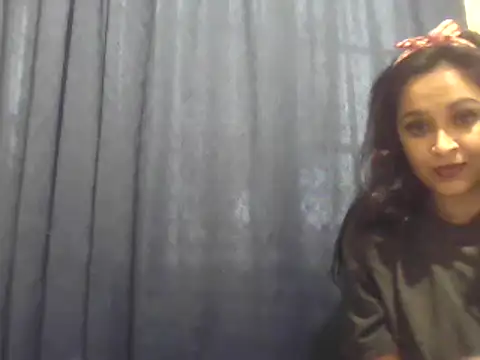Snapshot of cute_indianxo chatting on 09/27/25, 03:50 cute indianxo online show from 09/27/25, 03:50