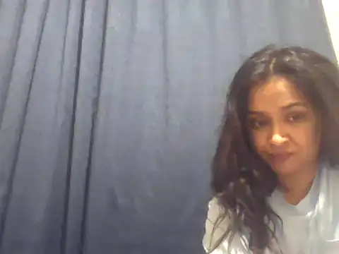 Snapshot of cute_indianxo chatting on 10/12/25, 12:31 cute indianxo online show from 10/12/25, 12:31