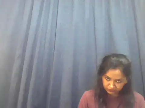 Snapshot of cute_indianxo chatting on 10/18/25, 07:36 cute indianxo online show from 10/18/25, 07:36