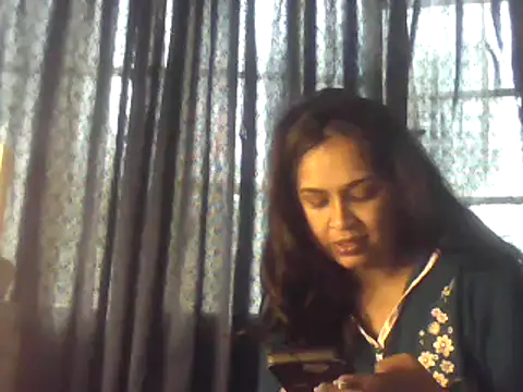Snapshot of cute_indianxo chatting on 10/20/25, 07:20 cute indianxo online show from 10/20/25, 07:20