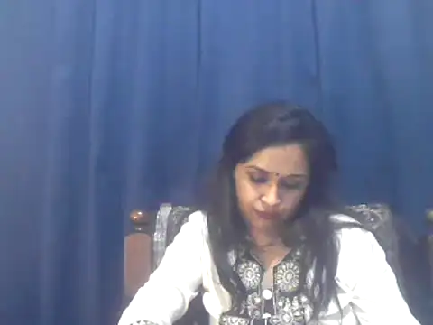 cute indianxo online show from 12/04/25, 09:23