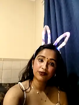 Snapshot of cute_indianxo chatting on 04/30/26, 05:52 cute indianxo online show from 04/30/26, 05:52
