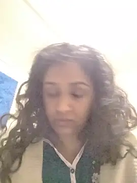 Snapshot of cute_indianxo chatting on 06/23/26, 04:10 cute indianxo online show from 06/23/26, 04:10