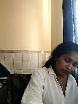 Snapshot of cute_indianxo chatting on 06/25/26, 10:31 cute indianxo online show from 06/25/26, 10:31
