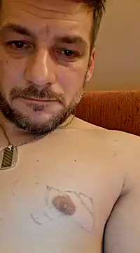 Snapshot of a7ex chatting on 12/25/24, 02:14 a7ex online show from 12/25/24, 02:14