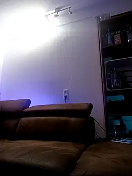 Snapshot of a7ex chatting on 09/23/25, 02:31 a7ex online show from 09/23/25, 02:31