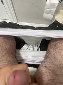 Heros2000 online show from 04/20/26, 07:55