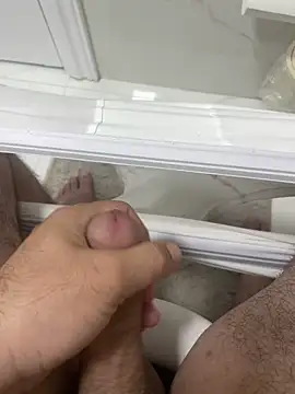 Heros2000 online show from 04/25/26, 05:21