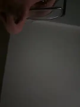 JJG327 online show from 10/22/25, 04:13