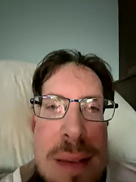 JJG327 online show from 10/28/25, 12:41