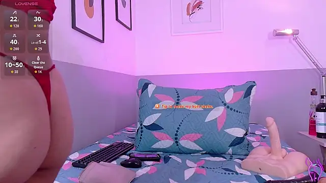 cutepetitee online show from 04/17/26, 07:50