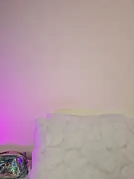 AmaiaSalvatore online show from 10/03/25, 08:17