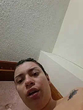 AmaiaSalvatore online show from 03/15/26, 08:37