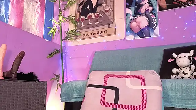 Gaia Gatex online show from 11/08/25, 01:33