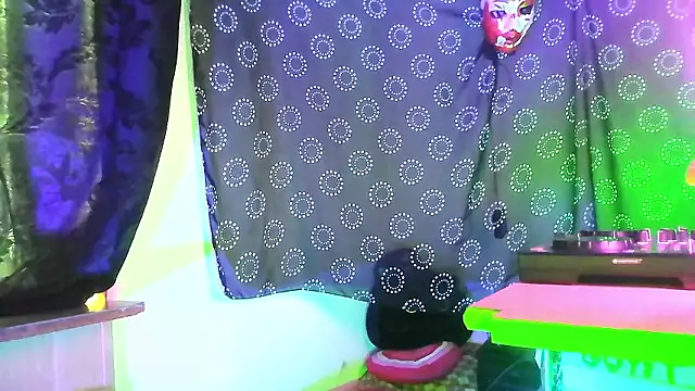 DjDiCKmannOnE online show from 02/02/26, 02:49