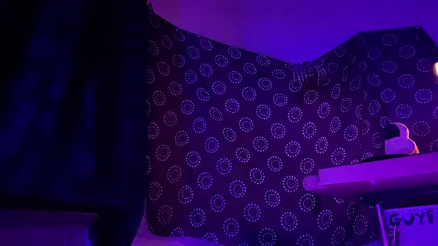 DjDiCKmannOnE online show from 02/25/26, 11:14