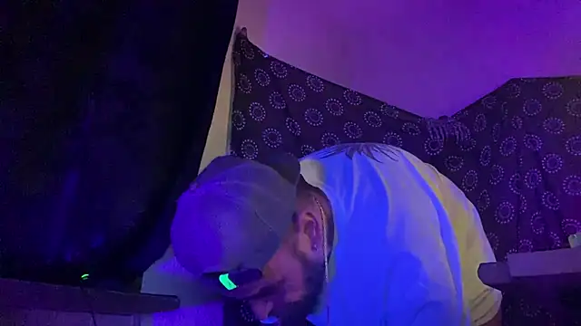 DjDiCKmannOnE online show from 03/21/26, 07:17