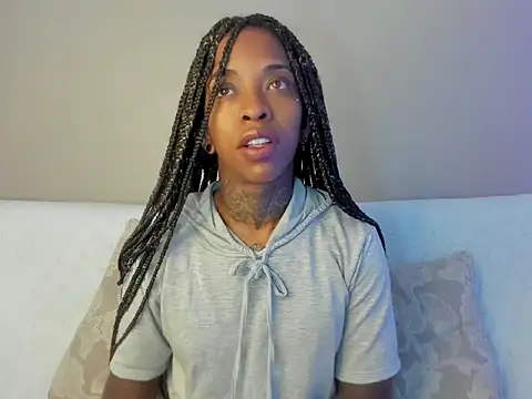 Pauline Fox online show from 09/22/25, 02:35