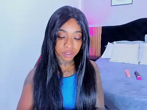 Pauline Fox online show from 03/02/26, 02:25