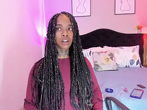 Pauline Fox online show from 03/27/26, 02:17