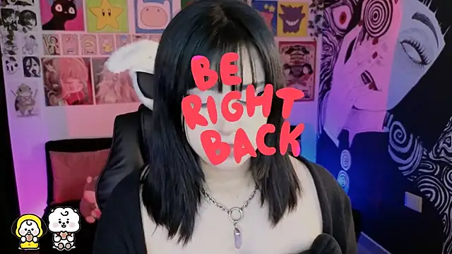 Yuhwan  online show from 12/13/25, 09:09