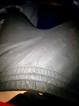 Snapshot of high_geil chatting on 11/30/25, 02:54 high geil online show from 11/30/25, 02:54