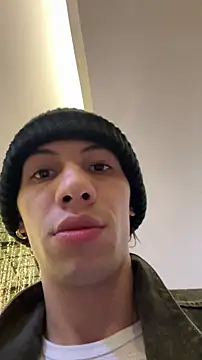 santiago cutex online show from 11/30/25, 02:04