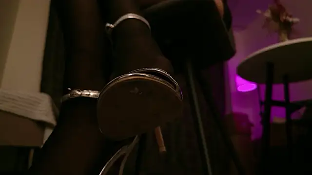 LucyRose3 online show from 04/18/26, 07:58