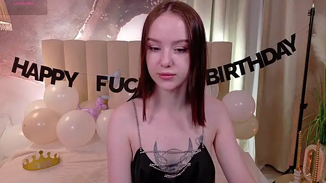 MarySparkle online show from 11/02/25, 04:26