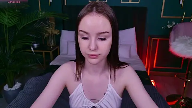 MarySparkle online show from 11/16/25, 03:56