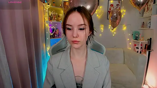 MarySparkle online show from 02/11/26, 04:39