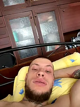 Snapshot of PUER4IK chatting on 09/24/25, 07:55 PUER4IK online show from 09/24/25, 07:55