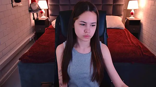 UliaNeer online show from 03/05/26, 05:03