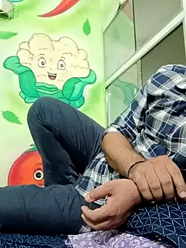 aarav 013 online show from 04/17/26, 08:45