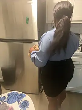 Snapshot of Juicystorm chatting on 10/10/25, 05:34 Juicystorm online show from 10/10/25, 05:34