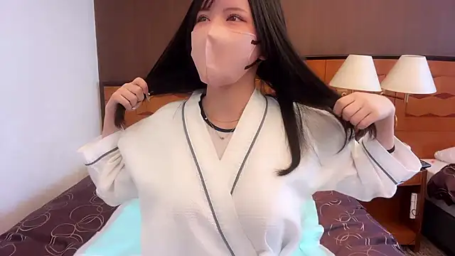 moemilk online show from 03/04/26, 12:38