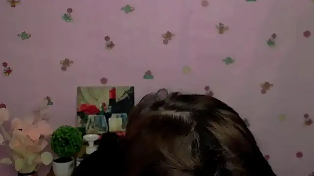 FeelMe   online show from 10/20/25, 06:25