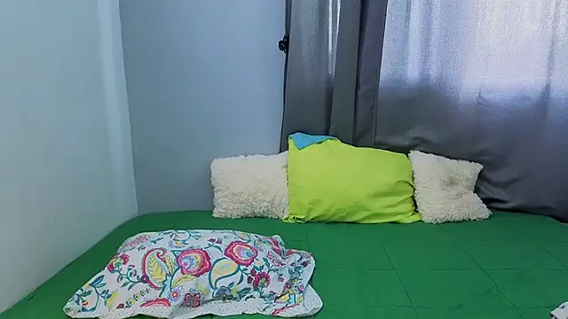 Penelophe01 online show from 03/28/26, 07:02