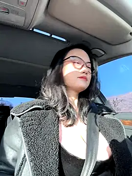 wen521 online show from 11/28/25, 01:19