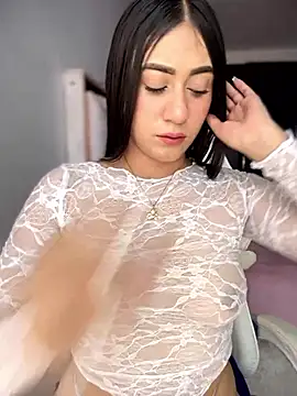 isabela l online show from 01/18/26, 06:55